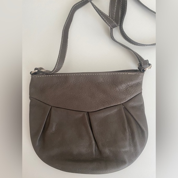 Genuine Leather Crossbody Bag - Made In Italy 🇮🇹 - Picture 2 of 8